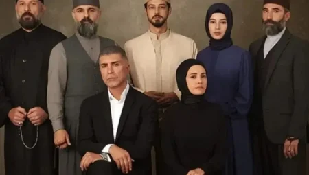 Kızıl Goncalar’da ayrılık rüzgarı! İki oyuncu birden diziye veda ediyor