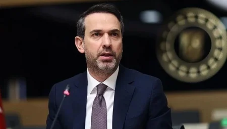 Bakan Bayraktar: ‘Elektrik faturalarının yüzde 50’sini devlet karşılıyor’