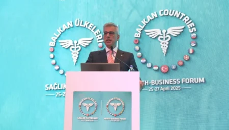 Kemal Memişoğlu: ‘Türkiye’nin Sağlık Turizminde Yıllık 20 Milyar Dolar Gelir Hedefi Var’