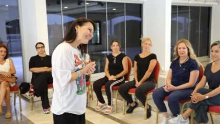 Marmaris’te Yaratıcı Drama Atölyeleri başladı: Uzman isimler eğitimcilerle buluşuyor