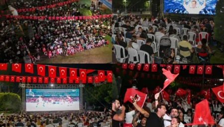 Mersin’de yüzlerce kişi EuroBasket yarı final coşkusunu dev ekranda izledi, final için hazırlıklar başladı!