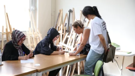 Keçiören’de ücretsiz KEÇMEK kursları için kayıtlar başladı, 13 merkezde onlarca branşta eğitim verilecek